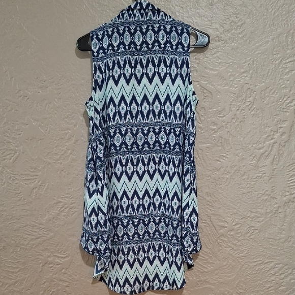 Zac & Rachel Navy and White Sleeveless Blouse Size M - Picture 4 of 9